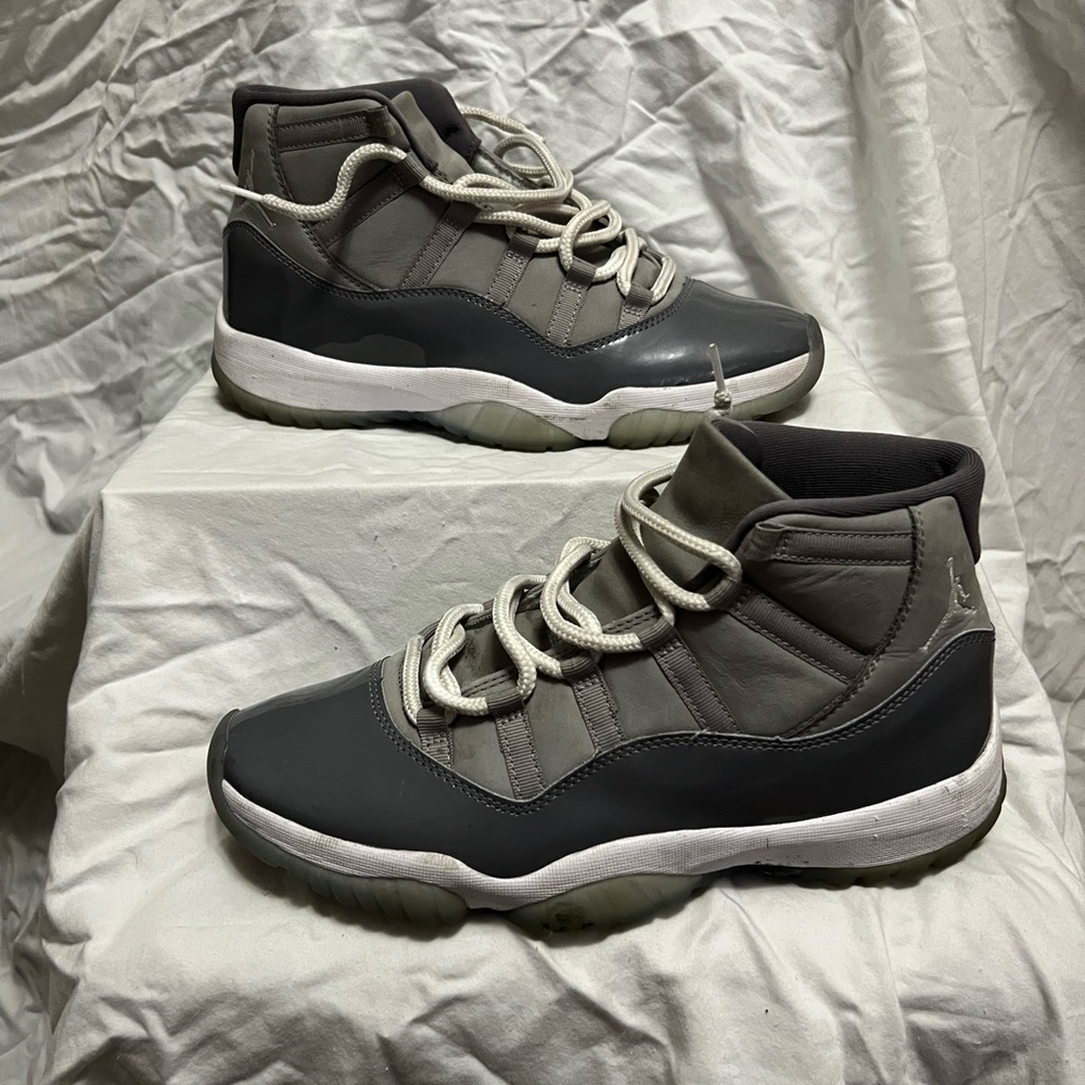 Jordan retro 11 cool grey 2021 size 12 men’s